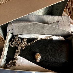 ALEXANDER MCQUEEN Pebbled Leather Flap Wallet-On-Chain